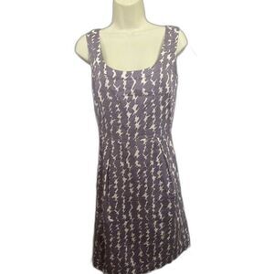 Ann Taylor lavender dress Purple and White Sleeveless Lined Dress Size 4